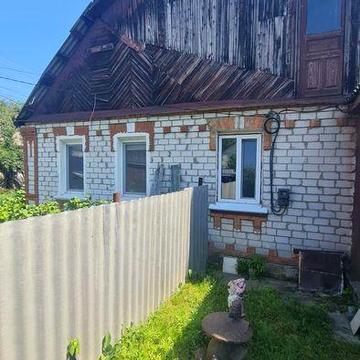 Продається 1/2  частина будинку в районі хлібзаводу