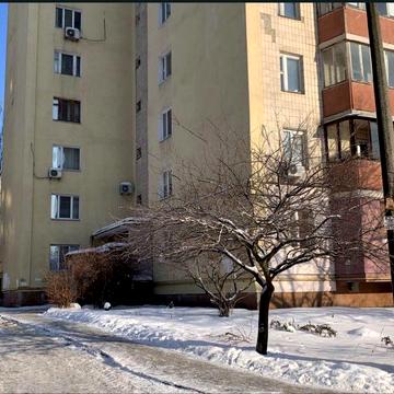 Ірпінська 67 4 кімн  поруч  метро Академмістечко