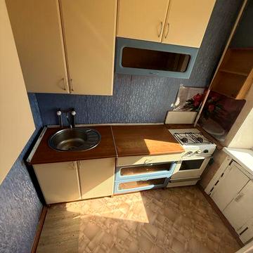 Терміново продам 1 кім по Київській 44