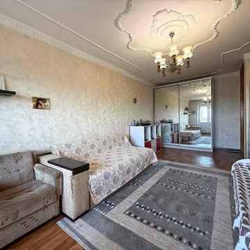 Продаж крупногабаритної однушки. Район стадіона Евіс