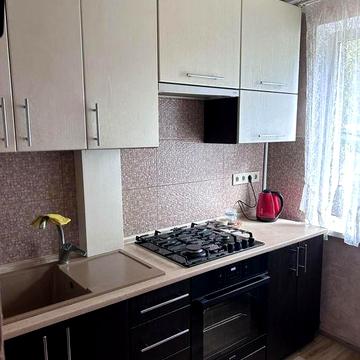 Здам 1 кімнатну квартиру на Польовій для дівчини