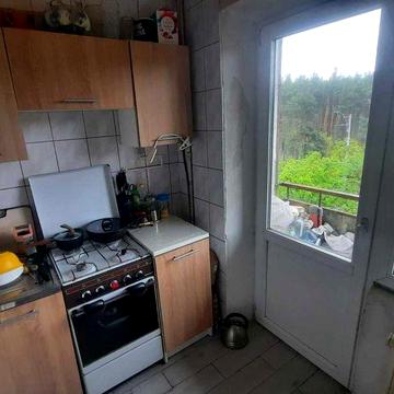 Продам 1 кімн. Реальна квартира. Деснянскький, метро Лісова, 5 поверх, вул. Кубанської України