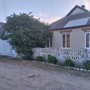 Продам будинок  с Литвинове Золочівського району Харківської обл.