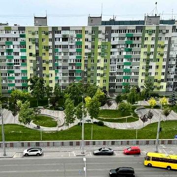 Продам 3-к квартиру в высотке на пр. Слобожанский (Правды/Дарницкая)