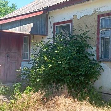 Продам будинок з новими документами