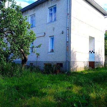 Продаж будинку біля залісся