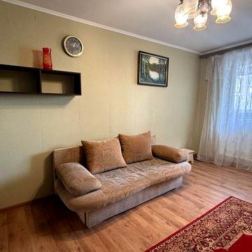 Сдам! 1 кв. Возле м.Холодная гора. 7500+свет