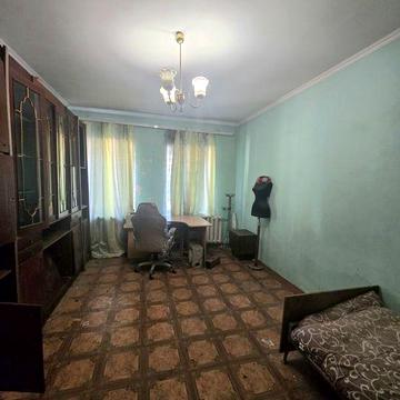 В продаже двухкомнатная квартира на Черноморского Козачества