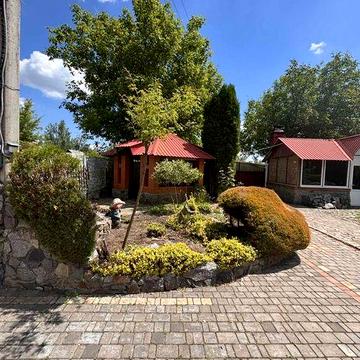 Продається великий будинок 225 м² з сауною, бомбосховищем та садом, 25 соток