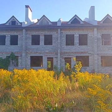 Ціна за чотири Таунхаус в місті на 10 сотках