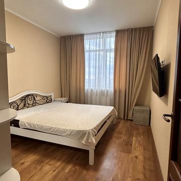 Любомира Гузара просп. (Космонавта Комарова), 46-В
