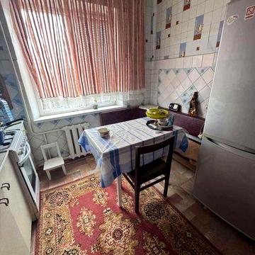 Продається 2-кімнатна квартира у затишному районі Південно-Західний