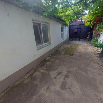 Продам  Дом-4 комн 55/42/8; в/у совмест,газ котёл, р-н 3 Военная