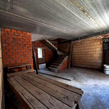 Продаж 4к Дім Висока вулиця