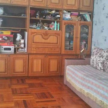 Продам 2 комнатную квартиру Бул.Строителей 3 этаж