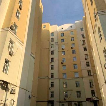 Продам квартиру в кирпичном доме на Левитана, Таирова, Киевский район