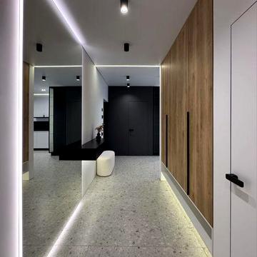 Дизайнерська 2-кімнатна квартира, тепла підлога, гардеробна