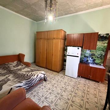 Сдам 1 комнатную квартиру в частном секторе
