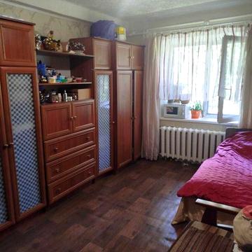 продам 2- комнатную квартиру Леся Курбаса 12а