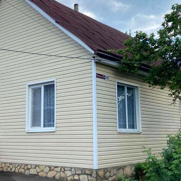 Продається будинок  в гарному місці
