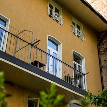 Продаж 3 кім квартири вул Чупринки ( без тр)Алтайські озера усі вікна в сад,139900у.о