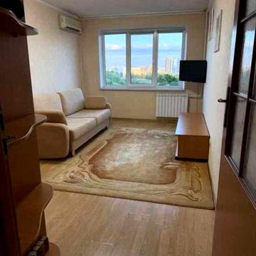Здається 1-кімнатна квартира на вул.Романа Ратушного,25А