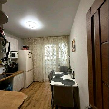 Продам 1ком.кв. м.Ак.Павлова ЖК Птичка