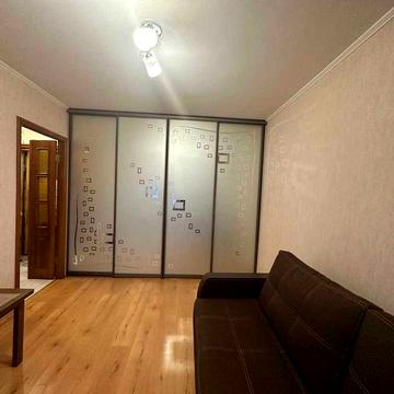 Здам 1-кімнатну квартиру на 12 Кварталі