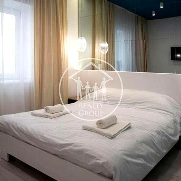 Продаж 2-к квартири в центрі міста, площа Старий Ринок.А12