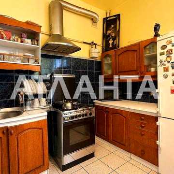 3 комн сталинка в Центре Новый рынок ул Новосельского 3/5 эт 87 м2