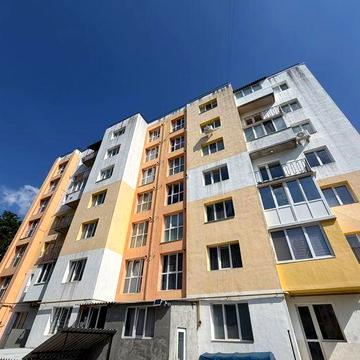 Продам простору 3-х кімнатну квартиру у новому будинку, р-н Черьомушки