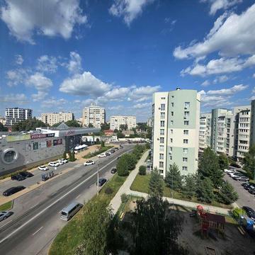 Здам в оренду  2 кімнатну квартиру. Вул.  Зодчих.