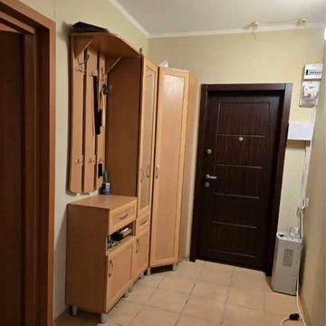 Продам 2 к кв. 65 м2. Лівий берег. Капітальний ремонт. Мебелі. Техніка