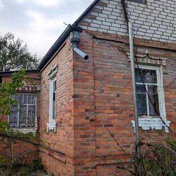 Продам целый дом , вода, канализация, газ, АОГВ  12 сот, Амосова -Солнечная