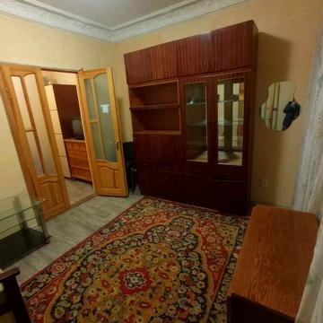 сдам простую 2х комн квартиру на Молдаванке ул Цветаева