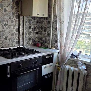 М."Лівобережна". Продаж 2-х кімнатної квартири на Березняках.