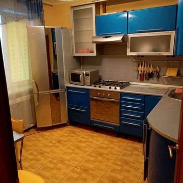 Здам квартиру довгостроково на Олександра Довженка