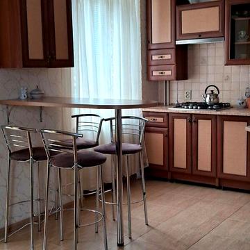Довгострокова оренда 1к Квартира Козацька вулиця
