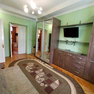 Оренда 2 кімнатної квартири по вул. Джерельна