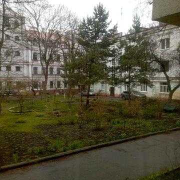 Здам  2-х кімнатну в центрі,власник