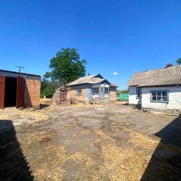 Продам будинок с.Лозуватка 41км. від Кропивницького