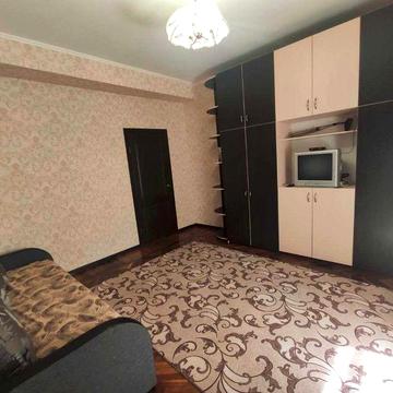 Продам 2-кімн. кв. на Олексіївці в цегляному будинку, з/б перекриття.
