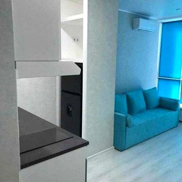 В продажу квартира-студія з ремонтом - Таїрова, Варненська, ЖК Скай-Сіті