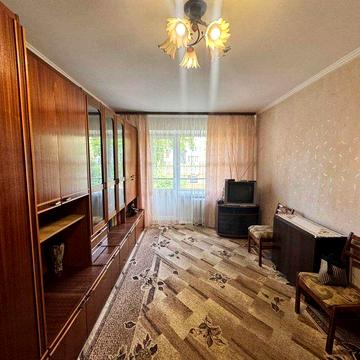 3кім. квартира на другому поверсі