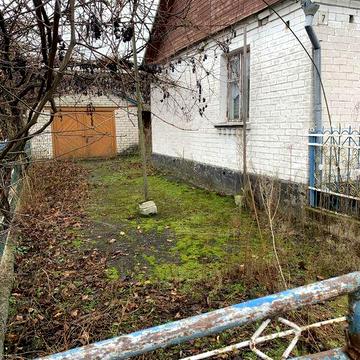 Продаю будинок з земельною ділянкою 15 соток