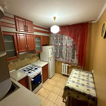 Здається 2 кімнатна квартира на Святослава Ріхтера(1 Травня)