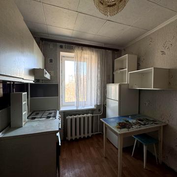 Замостянська, 32
