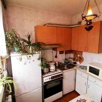 Продам дешево 1 к. кв. на Алексеевке