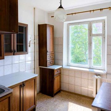 Продам 2 кімнатну квартриру
