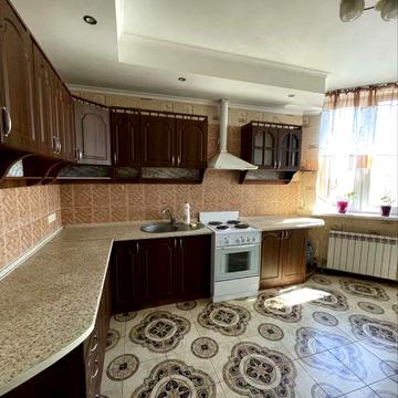 Здам квартиру на вул. Гмирі, 4  Метро Позняки 10 хв (Генератор)